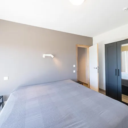 With 3 Bedrooms And Sea View