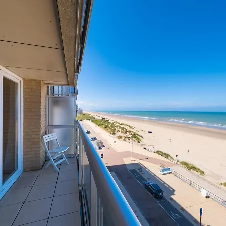 With 3 Bedrooms And Sea View Middelkerke